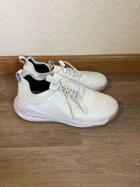 Clove Shoes Women's Size 8.5 Men's 7 Sneakers White, Nursing Comfort